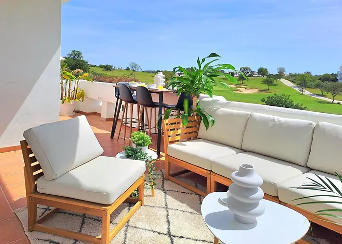 Noctua 1st Line Golf Valle 004 Estepona